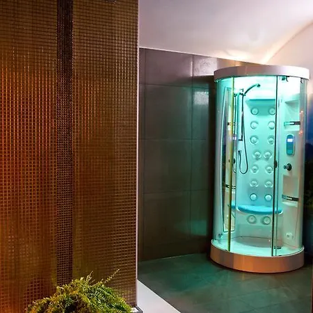 Отель Gal Тарнув